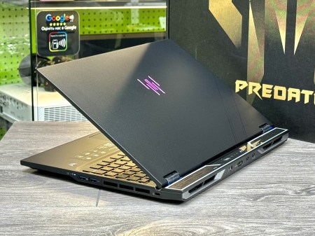 Acer Predator Helios Neo 16 AI PHN16-73 1